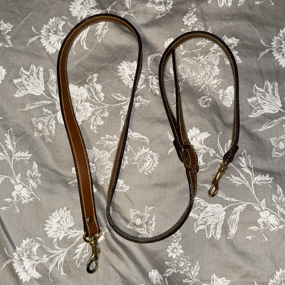 Dooney & Bourke All-Weather Leather Purse Bag - Picture 9 of 9